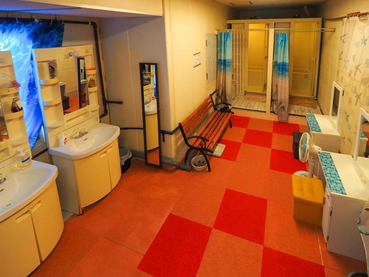 Guesthouse Churayado Ishigakijima Ishigaki  Екстериор снимка